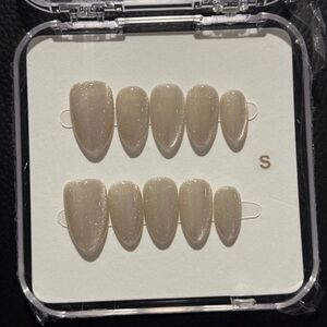 Champagne Press-On Nails